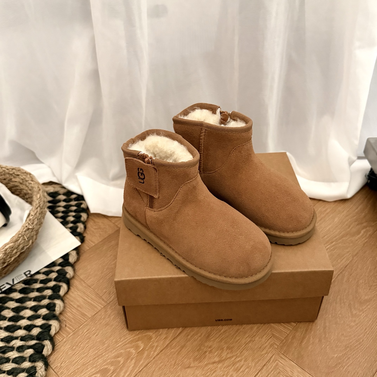 图片[9]-高版本 UGG 小耳朵切尔西童鞋雪地靴 头层真牛反+羊毛内里+EVA大底 采用侧拉链设计穿脱更方便，纯羊毛内里亲肤舒适聚温暖 尺码：25 27 29 31 33-选品中心