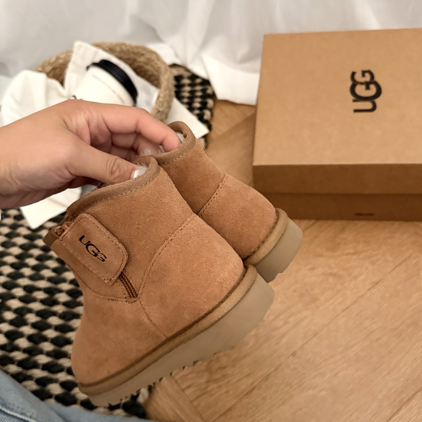 图片[8]-高版本 UGG 小耳朵切尔西童鞋雪地靴 头层真牛反+羊毛内里+EVA大底 采用侧拉链设计穿脱更方便，纯羊毛内里亲肤舒适聚温暖 尺码：25 27 29 31 33-选品中心