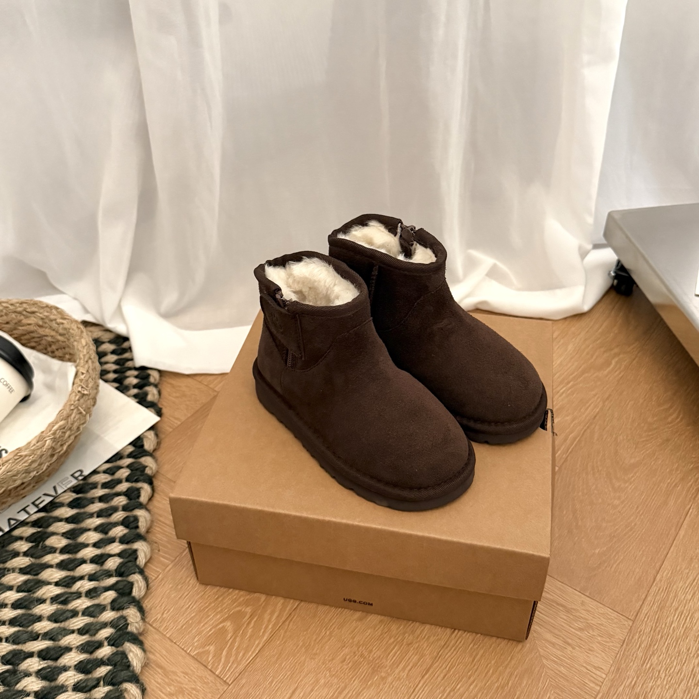 图片[7]-高版本 UGG 小耳朵切尔西童鞋雪地靴 头层真牛反+羊毛内里+EVA大底 采用侧拉链设计穿脱更方便，纯羊毛内里亲肤舒适聚温暖 尺码：25 27 29 31 33-选品中心