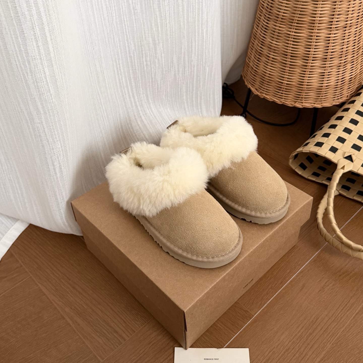 图片[8]-高版本 UGG 塔茨勒童鞋雪地靴 头层牛反绒面+羊毛内里+EVA大底 软软糯糯，又暖又萌，10mm羊毛，毛绒绒超可爱 尺码：25 27 29 31 33-选品中心