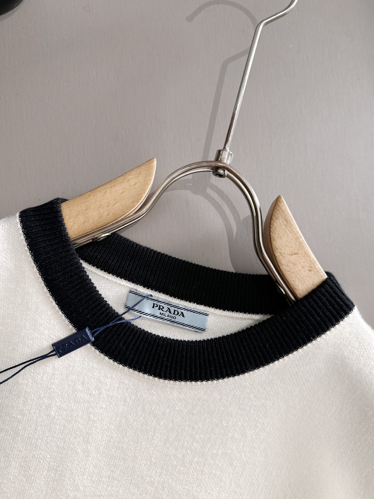 Prada Striped Trim Wool Sweater Classic Fit - M to XXXL Winter/Fall 6 i1754476904362 4742 0 1