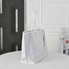 【工厂直销】双面大号对版升级版。❤️goyard(戈雅)经多次研究与改良,不断提升面料与皮质,全方位独家 【工厂直销】双面大号对版升级版。❤️goyard(戈雅)经多次研究与改良,不断提升面料与皮质,全方位独家