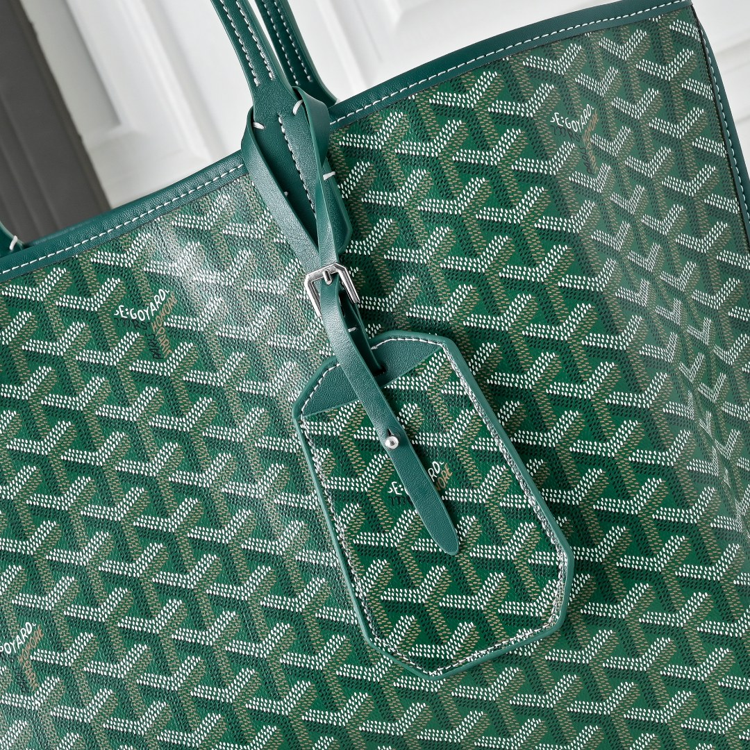 【工厂直销】双面中号对版升级版。❤️goyard（戈雅）经多次研究与改良，不断提升面料与皮质，全方位独家