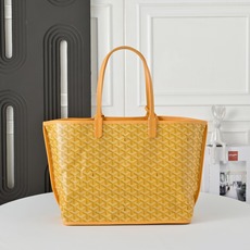 【工厂直销】双面中号对版升级版。❤️goyard(戈雅)经多次研究与改良,不断提升面料与皮质,全方位独家 【工厂直销】双面中号对版升级版。❤️goyard(戈雅)经多次研究与改良,不断提升面料与皮质,全方位独家