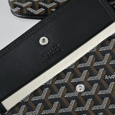 【工厂直销】双面中号对版升级版。❤️goyard(戈雅)经多次研究与改良,不断提升面料与皮质,全方位独家 【工厂直销】双面中号对版升级版。❤️goyard(戈雅)经多次研究与改良,不断提升面料与皮质,全方位独家