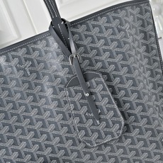 【工厂直销】双面中号对版升级版。❤️goyard(戈雅)经多次研究与改良,不断提升面料与皮质,全方位独家 【工厂直销】双面中号对版升级版。❤️goyard(戈雅)经多次研究与改良,不断提升面料与皮质,全方位独家
