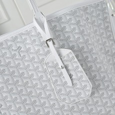 【工厂直销】双面中号对版升级版。❤️goyard(戈雅)经多次研究与改良,不断提升面料与皮质,全方位独家 【工厂直销】双面中号对版升级版。❤️goyard(戈雅)经多次研究与改良,不断提升面料与皮质,全方位独家