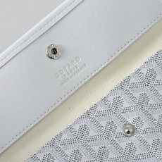 【工厂直销】双面中号对版升级版。❤️goyard(戈雅)经多次研究与改良,不断提升面料与皮质,全方位独家 【工厂直销】双面中号对版升级版。❤️goyard(戈雅)经多次研究与改良,不断提升面料与皮质,全方位独家