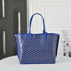 【工厂直销】双面中号对版升级版。❤️goyard(戈雅)经多次研究与改良,不断提升面料与皮质,全方位独家 【工厂直销】双面中号对版升级版。❤️goyard(戈雅)经多次研究与改良,不断提升面料与皮质,全方位独家