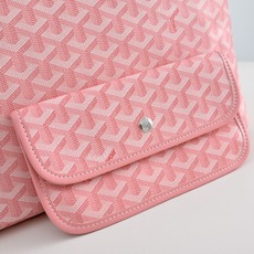 【工厂直销】粉色Goyard Hobo Bohème 流浪包腋下包,灵感来自波西米亚流浪的生活哲学,两大 【工厂直销】粉色Goyard Hobo Bohème 流浪包腋下包,灵感来自波西米亚流浪的生活哲学,两大