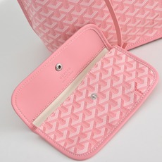 【工厂直销】双面中号对版升级版。❤️goyard(戈雅)经多次研究与改良,不断提升面料与皮质,全方位独家 【工厂直销】双面中号对版升级版。❤️goyard(戈雅)经多次研究与改良,不断提升面料与皮质,全方位独家