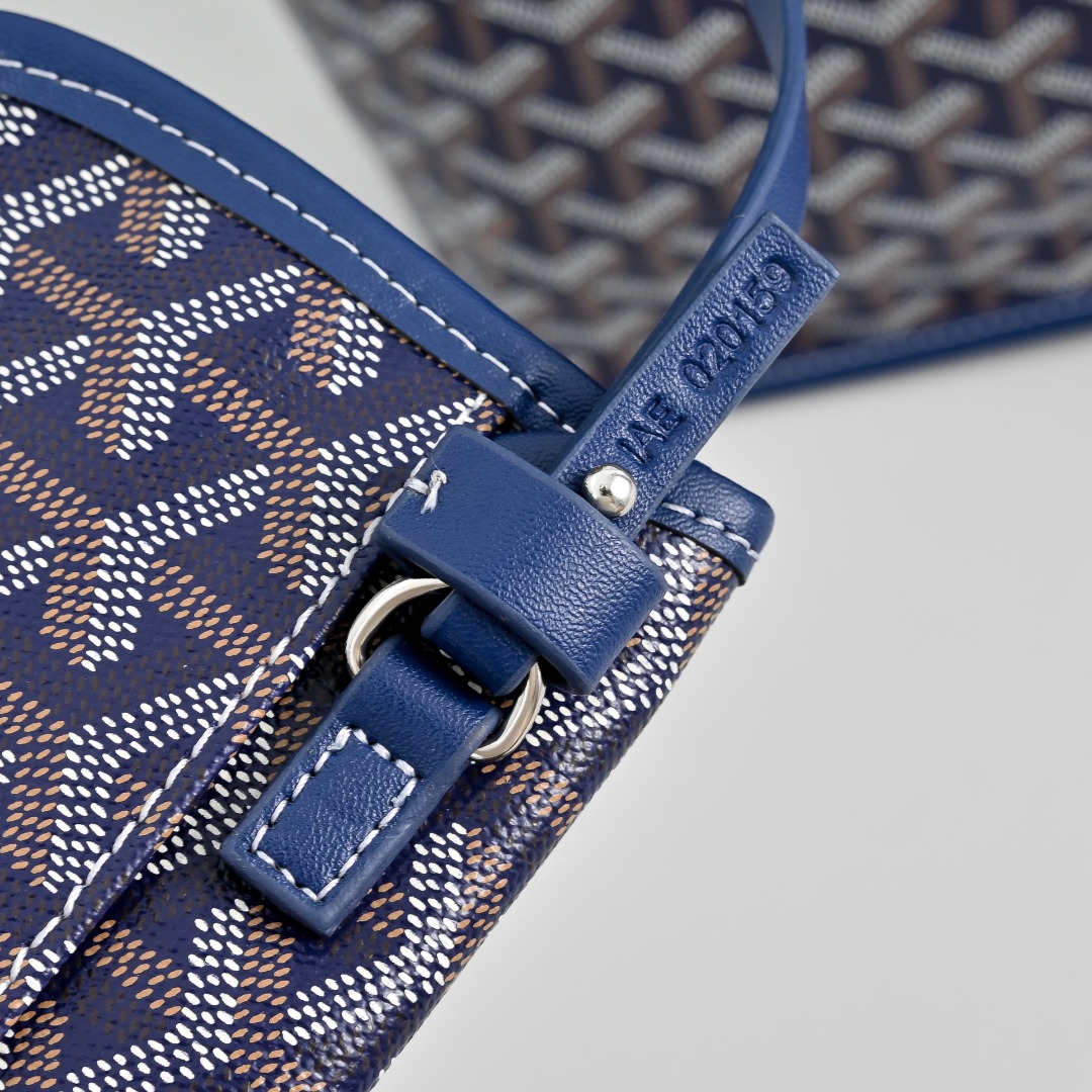 【工厂直销】双面中号对版升级版。❤️goyard（戈雅）经多次研究与改良，不断提升面料与皮质，全方位独家