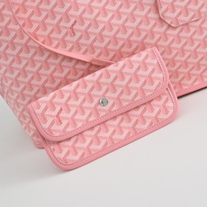 【工厂直销】双面大号对版升级版。❤️goyard(戈雅)经多次研究与改良,不断提升面料与皮质,全方位独家 【工厂直销】双面大号对版升级版。❤️goyard(戈雅)经多次研究与改良,不断提升面料与皮质,全方位独家