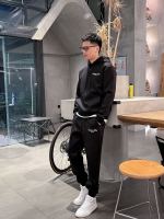 Dior Kleding Trainingspak Borduurwerk Bovenzijde met capuchon 1 Dior Kleding Trainingspak Borduurwerk Bovenzijde met capuchon