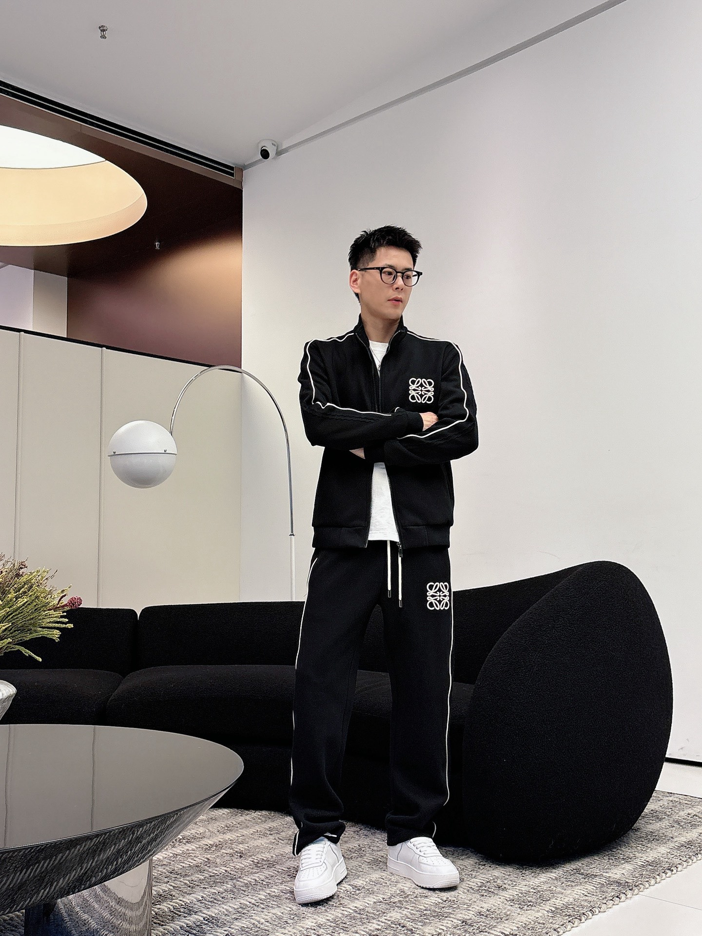 ⬆︎⬆︎ 罗意威 LOEWE 2025全新爆款开衫套装 原单狠货🇭🇰倾注顶级设计师的精心之作 就为一个贴