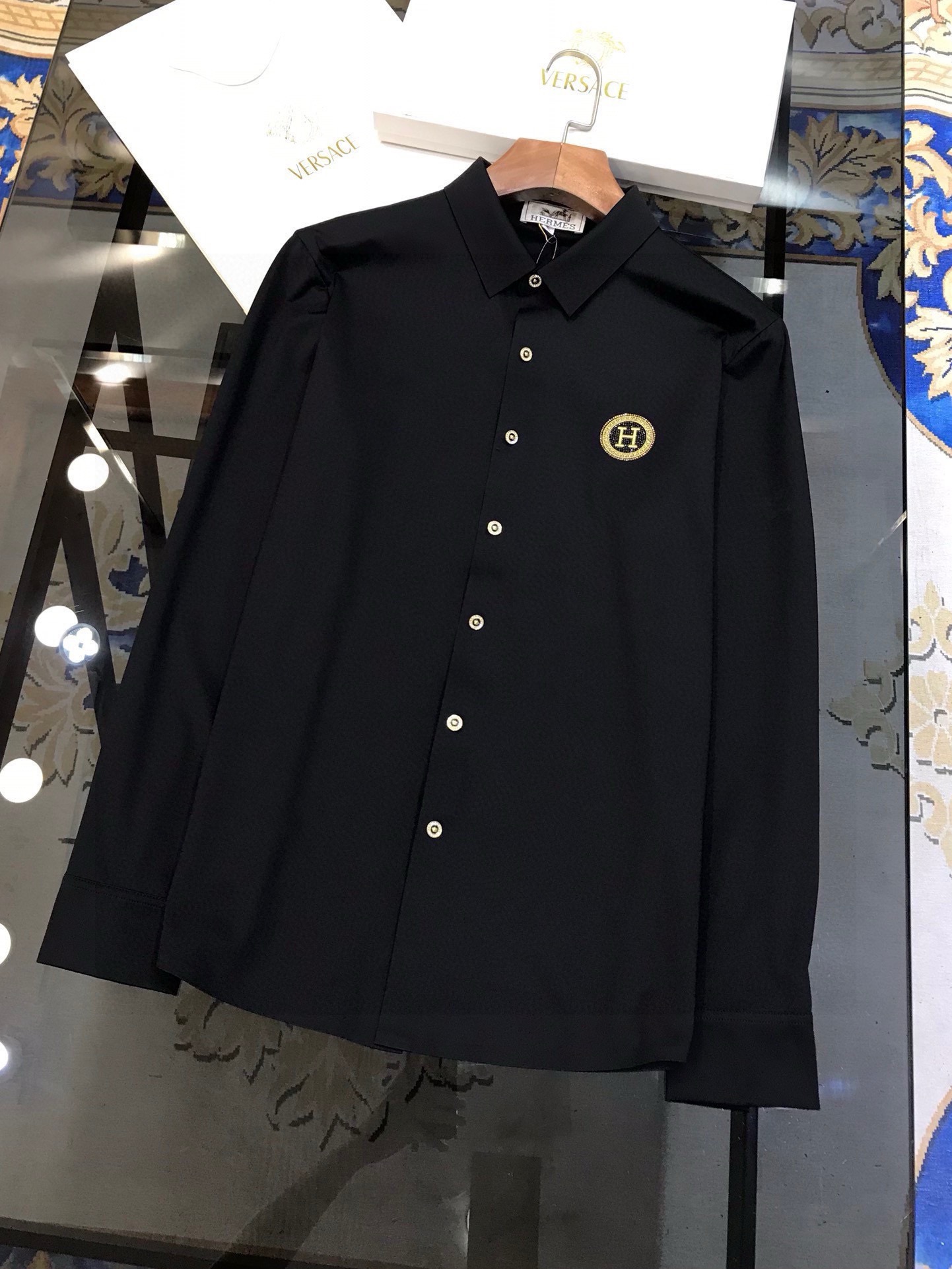   H*RMES 爱马仕新款男士原单休闲长袖衬衫 官网同步发售 ✨简洁时尚百搭 高端品质✨无缝切割包边 