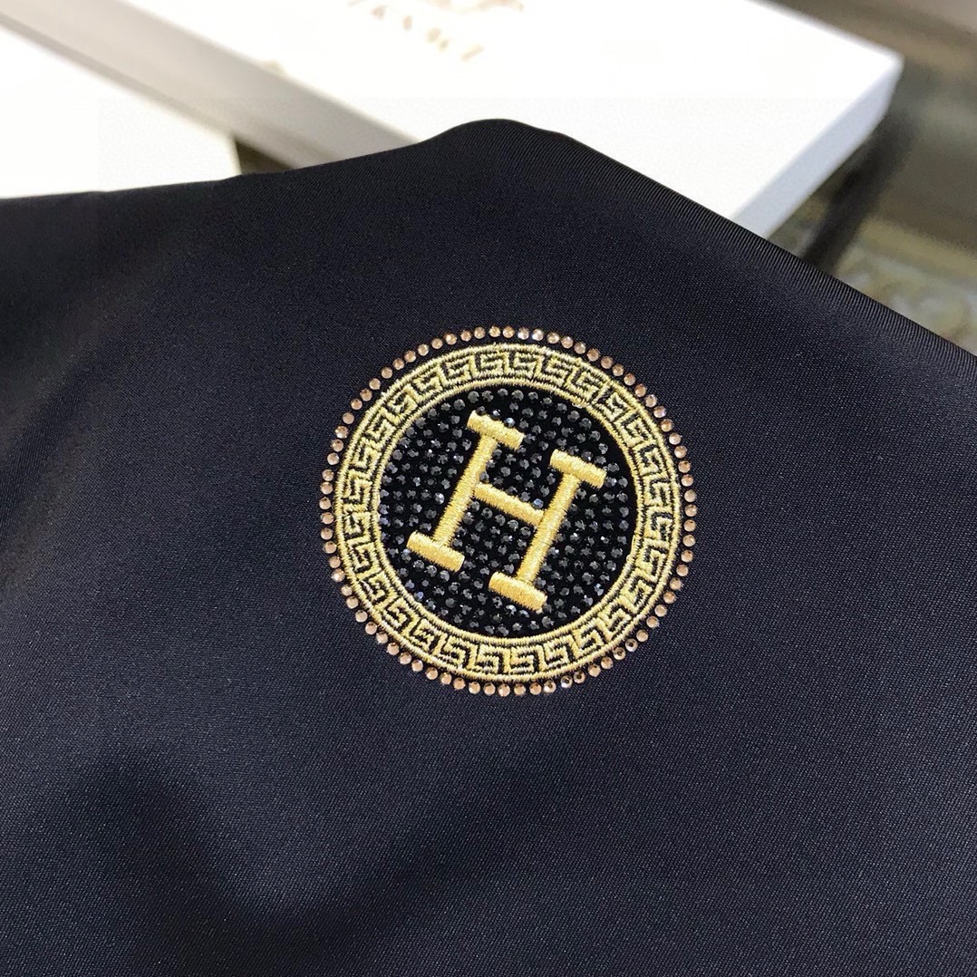   H*RMES 爱马仕新款男士原单休闲长袖衬衫 官网同步发售 ✨简洁时尚百搭 高端品质✨无缝切割包边 