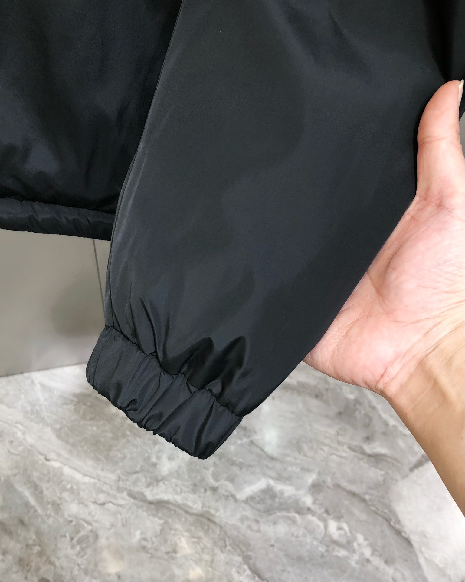 BURBE** 巴宝莉秋冬新款原单男士连帽羽绒服外套 ⚠️注意细节 ⚠️高端定制 爆款✨✨✨袖上绣