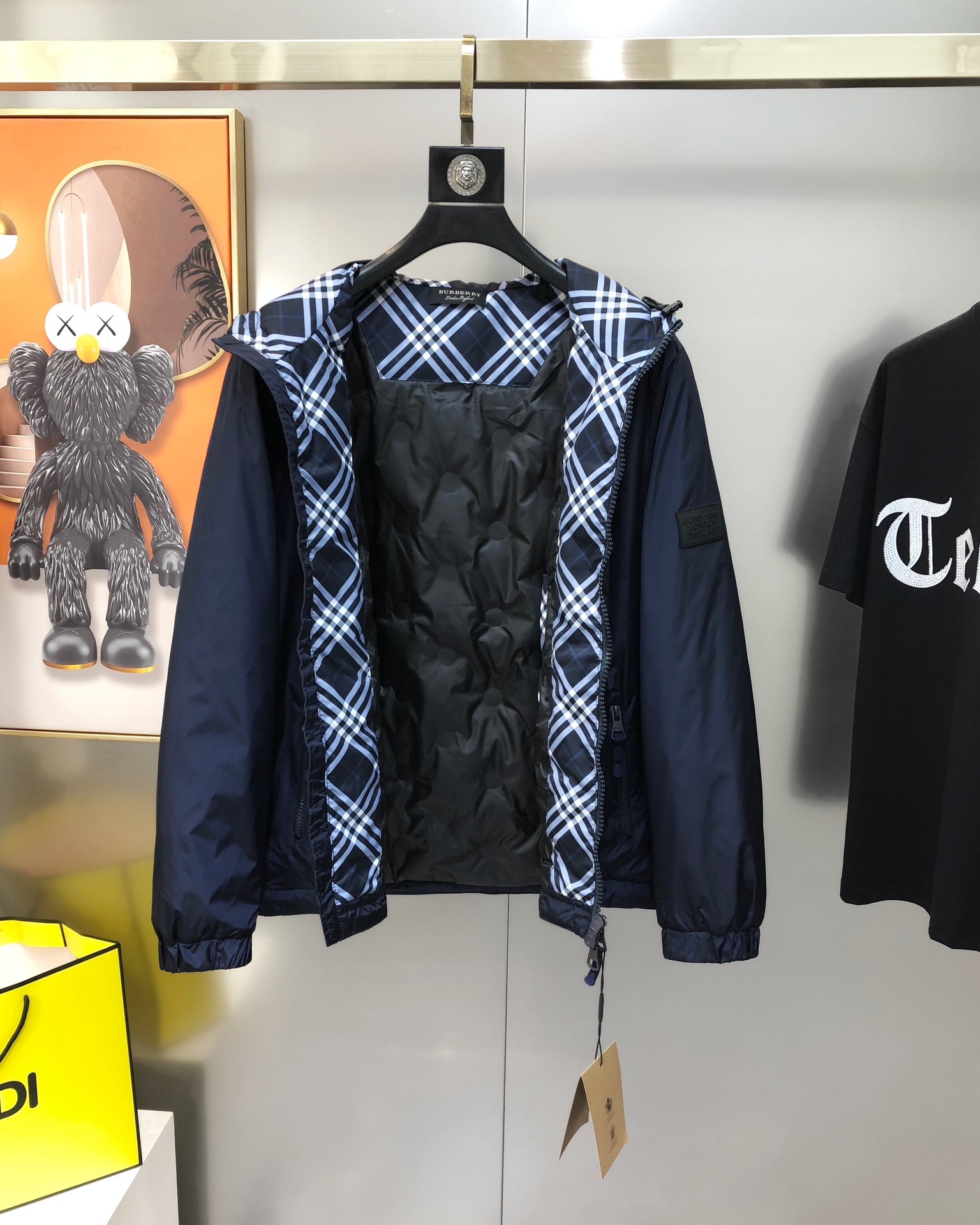 BURBE** 巴宝莉秋冬新款原单男士连帽羽绒服外套 ⚠️注意细节 ⚠️高端定制 爆款✨✨✨袖上绣