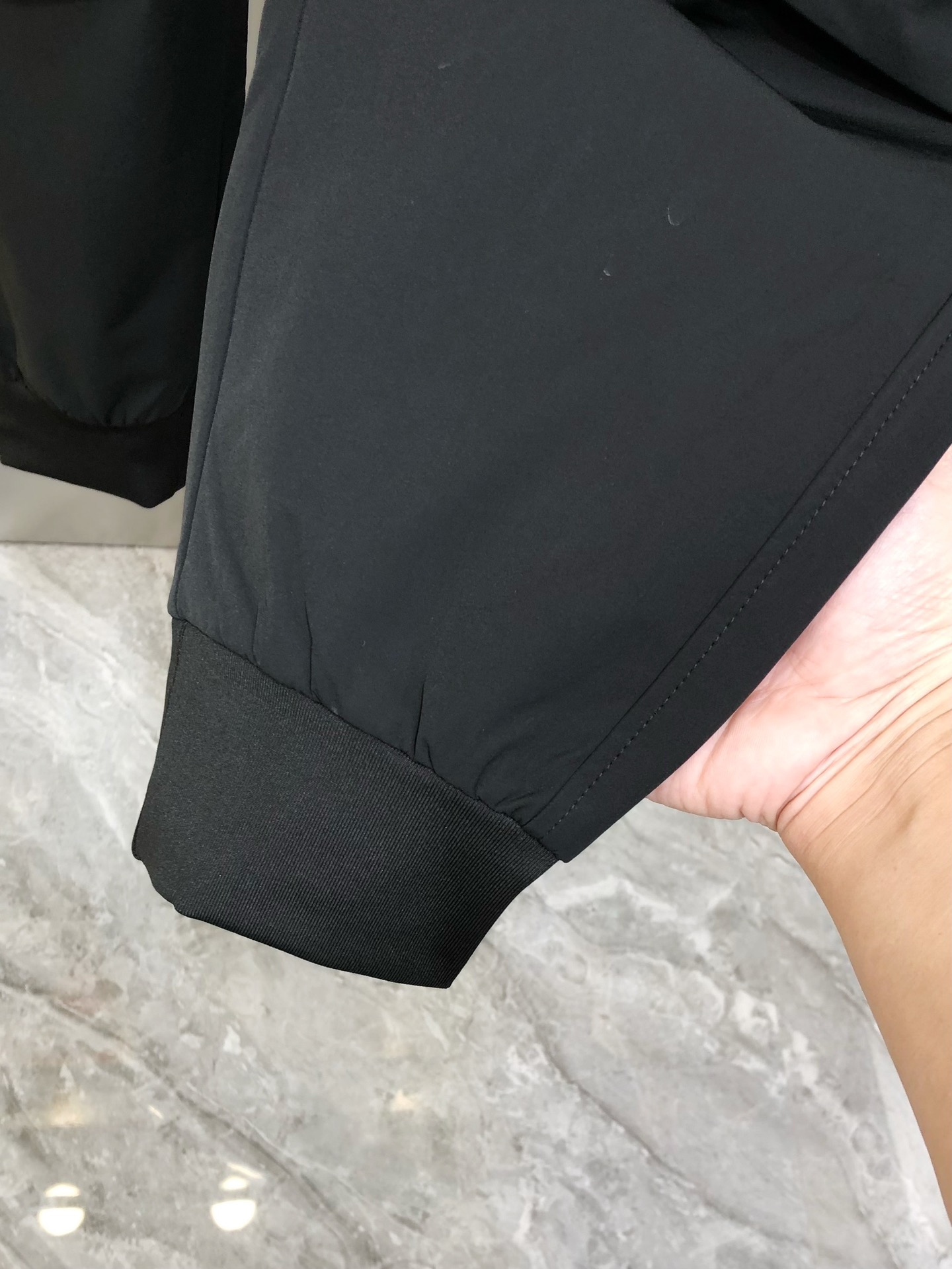   P*ADA 普拉哒秋冬新款男士原单休闲裤 工装卫裤 高端定制 时尚百搭款✨✨✨绣三角logo标设计 