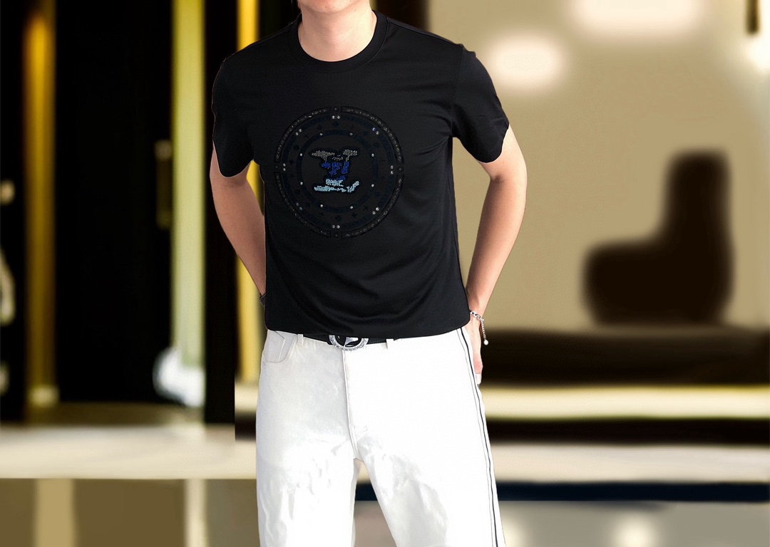   LV 路易威登2025春夏新款原单男士圆领短袖T恤 ✨✨高端定制 时尚百搭✨✨ 柜台同步售卖 🔥🔥胸