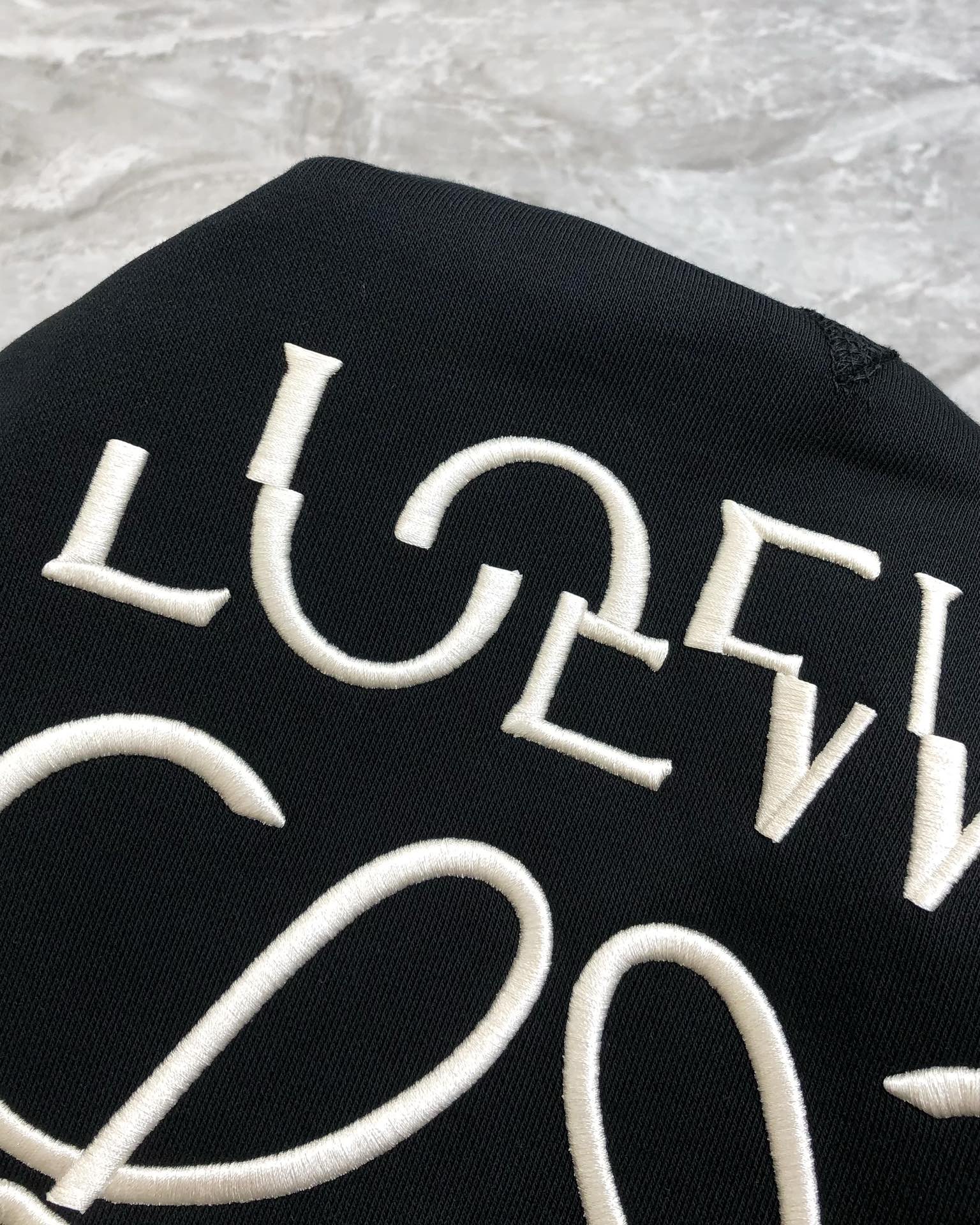   L*EWE 罗意葳秋冬新款原单男士卫衣 官网款 时尚百搭爆款⚠️OS宽松偏大版型⚠️✨✨狠货 高端定