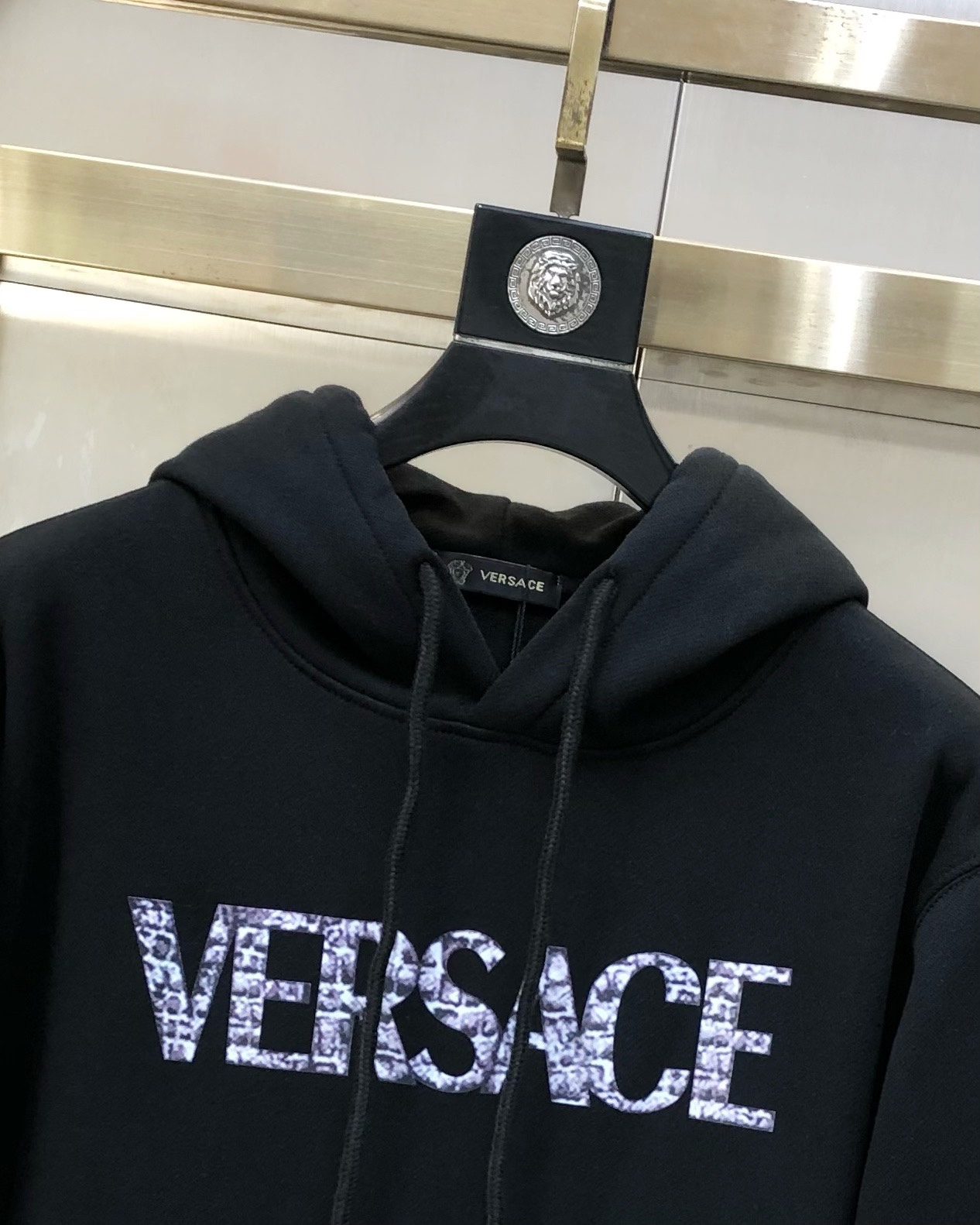  V*rsace 范思哲秋冬新款原单男士加绒加厚休闲套头连帽卫衣  高端定制 内里加绒⚠️OS偏大版型