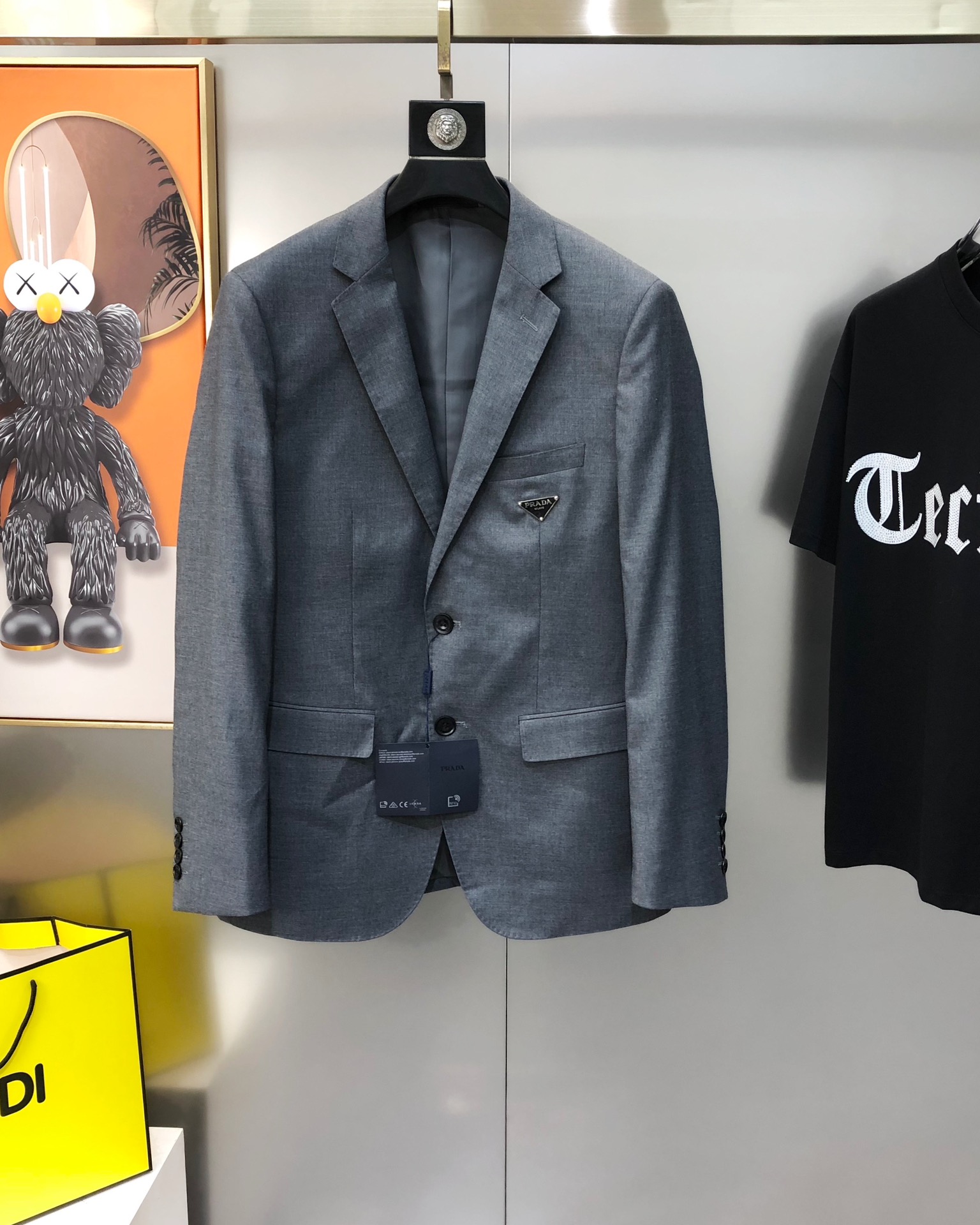 High-end Pharaoh-Spring Men’s Leisure Suit with Innovative Design and Customization - 图片 3