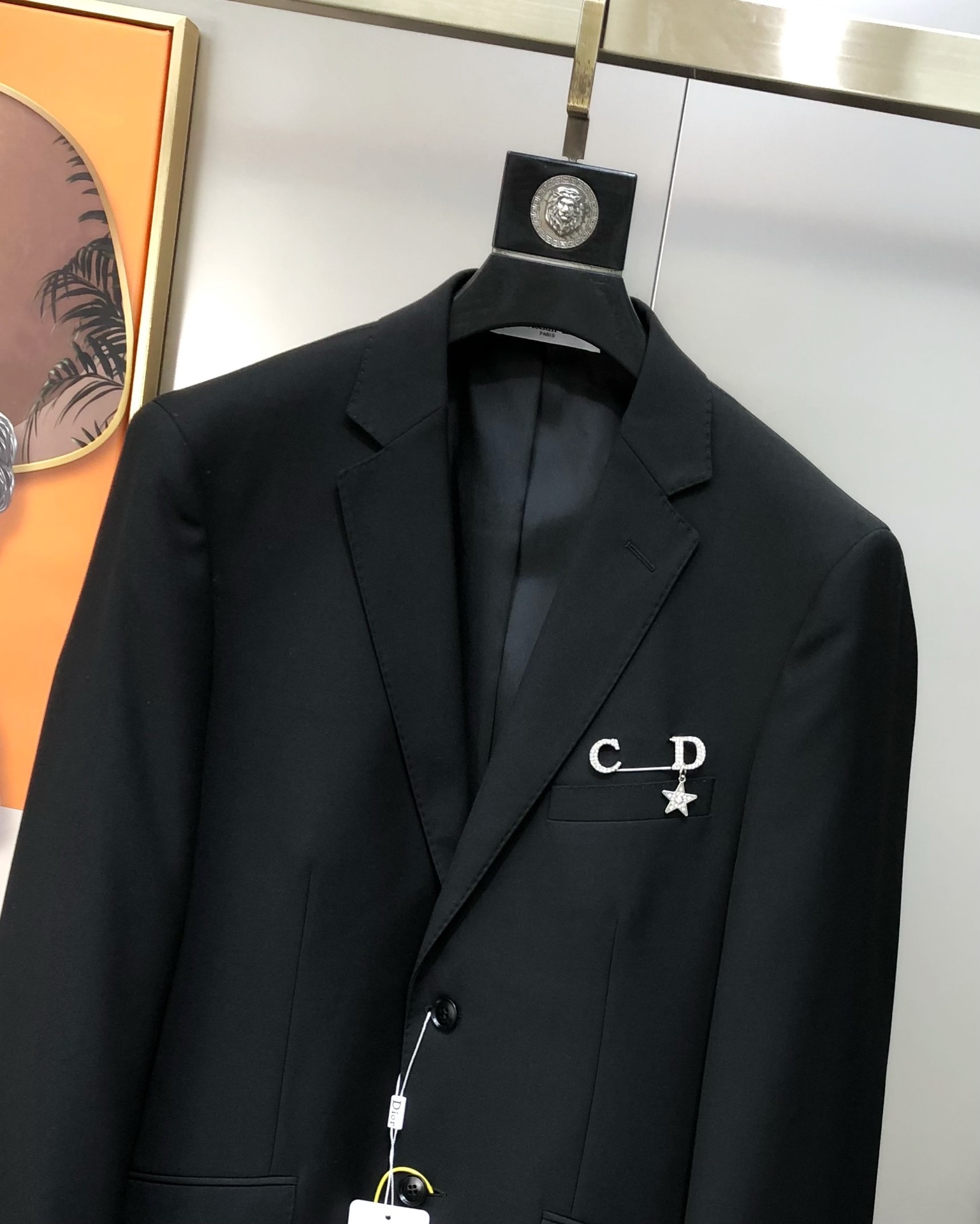 High-end Custom Men’s Leisure Suit with Innovative Memory Fabric and Chest Logo Design - 图片 6