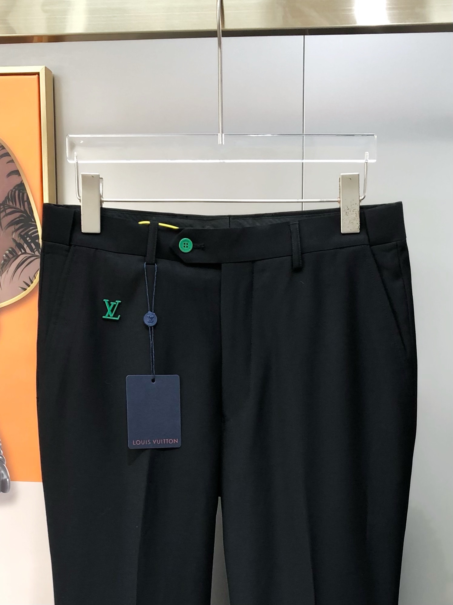 LV Louis Weiden’s 2025 Men’s Business and Leisure Suit Collection: High-End Tailoring and Style - 图片 5