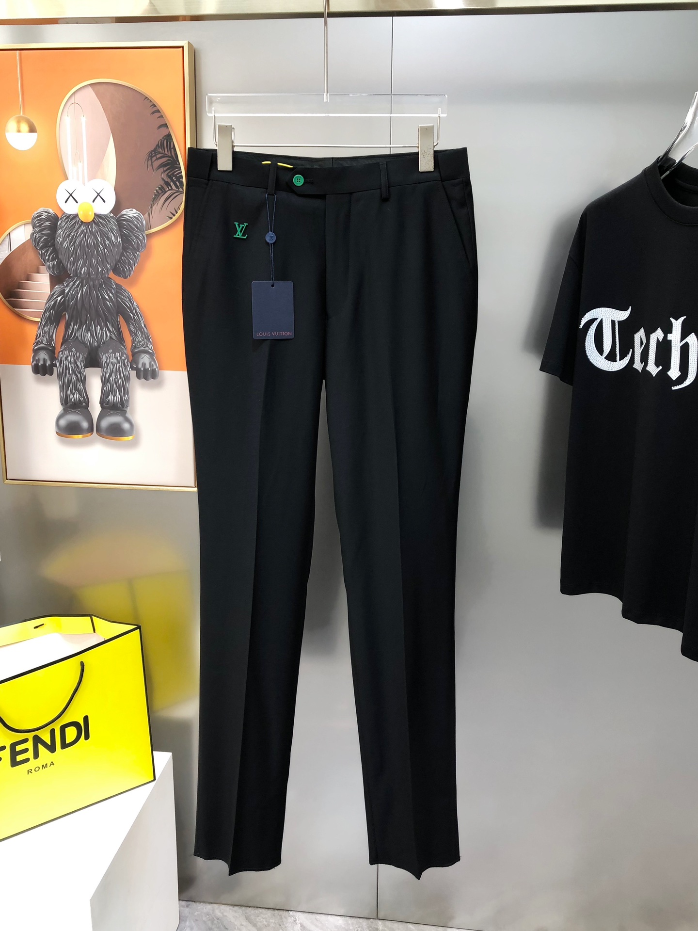 LV Louis Weiden’s 2025 Men’s Business and Leisure Suit Collection: High-End Tailoring and Style - 图片 4