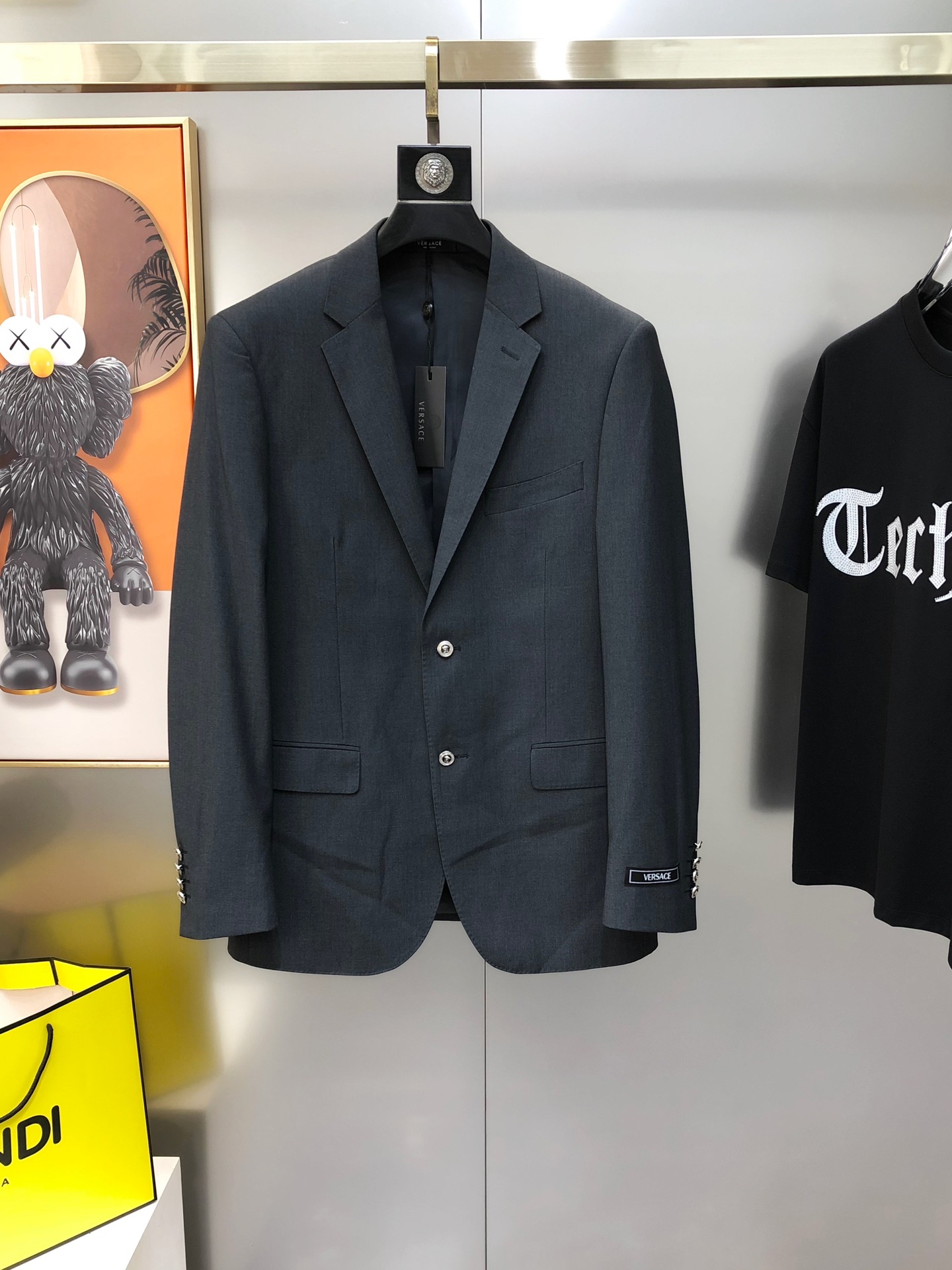 V*rsace Van Schröck’s New High-End Male Leisure Suit Collection - 图片 3