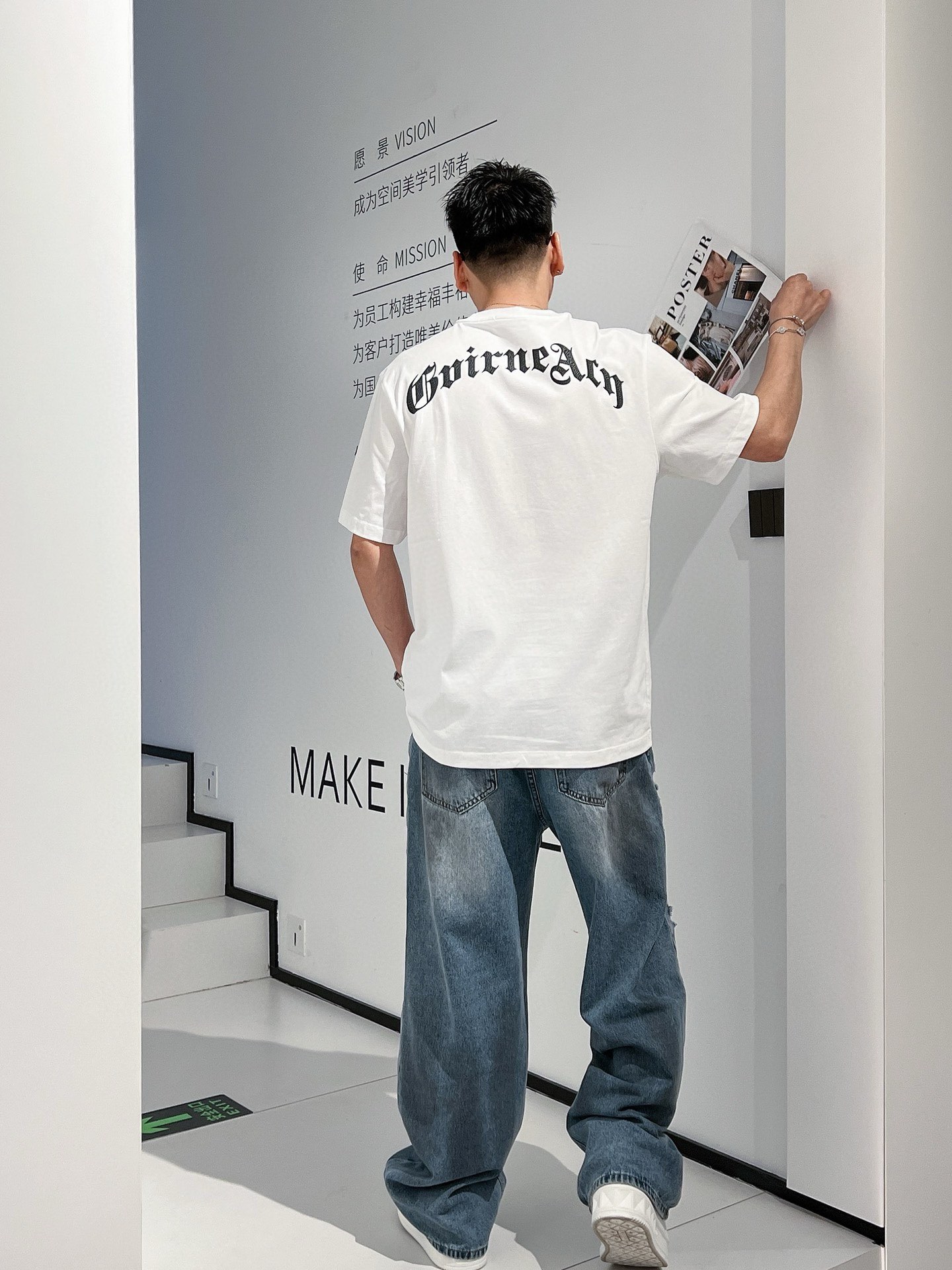 “Original Palm Angels Spring/Summer T-Shirts: 100% Cotton, Soft Embroidery, Fine Craftsmanship” - 图片 4