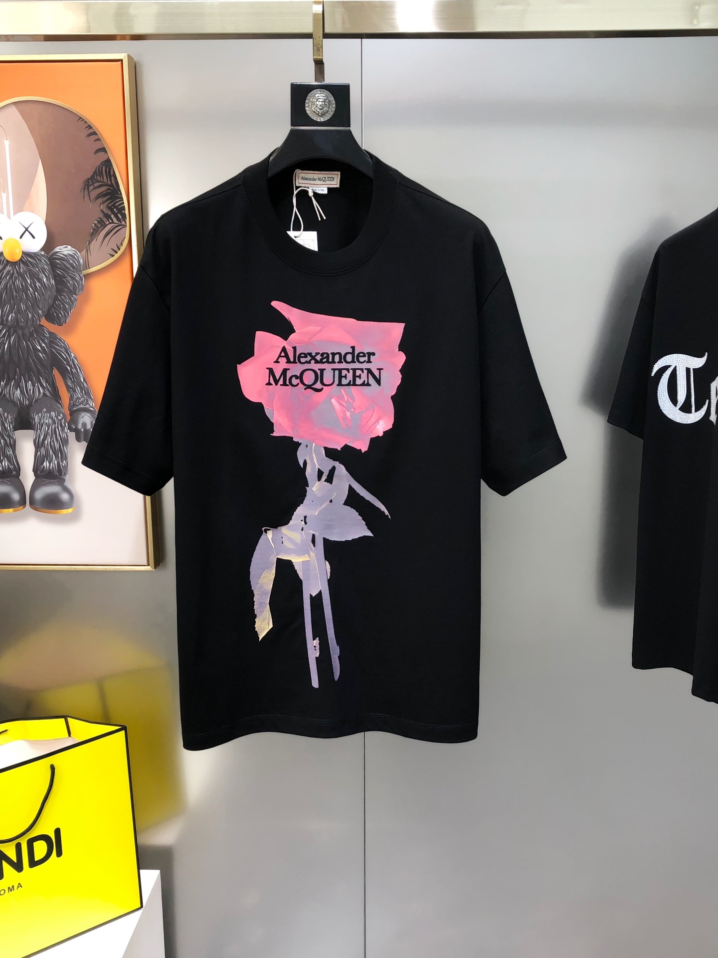 McQ*een McQueen’s 2024 High-End Men’s T-shirts: Premium Quality, Stylish Design, Custom Cotton