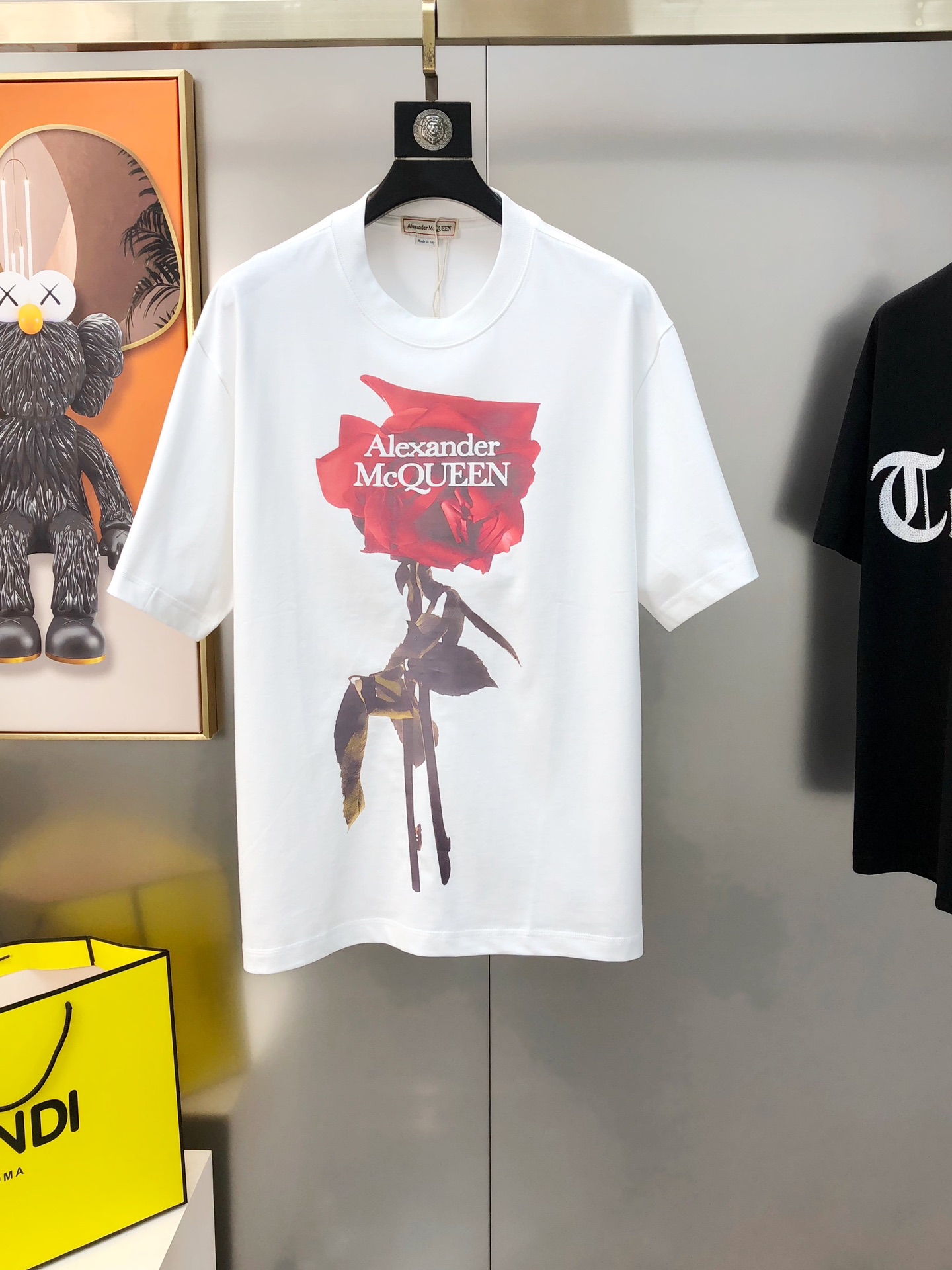 McQ*een McQueen’s 2024 High-End Men’s T-shirts: Premium Quality, Stylish Design, Custom Cotton - 图片 2