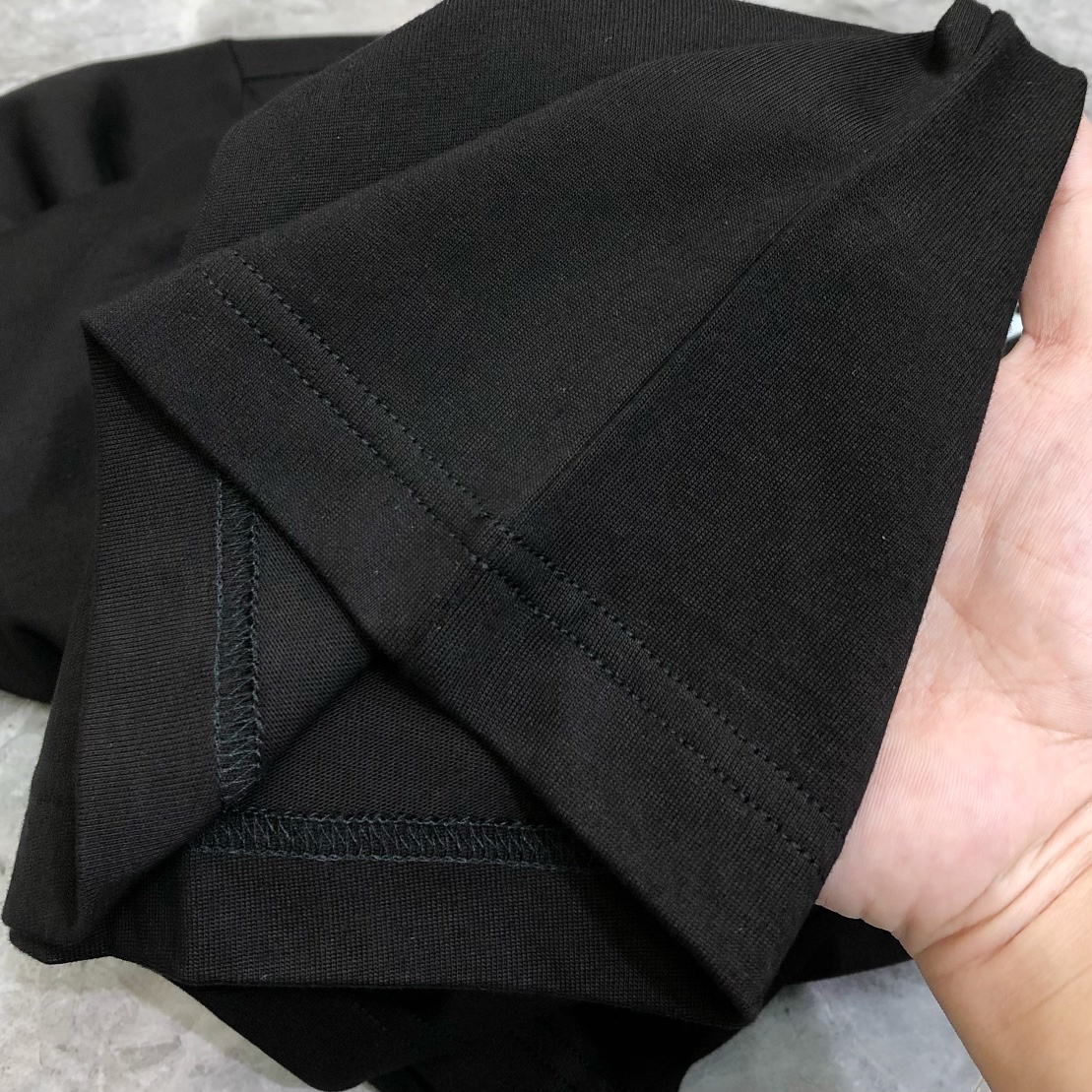  M*ncler 蒙口2025春夏新款原单男士圆领短袖T恤 专柜同步售卖 🔥🔥爆款✨✨高端品质 高版本 