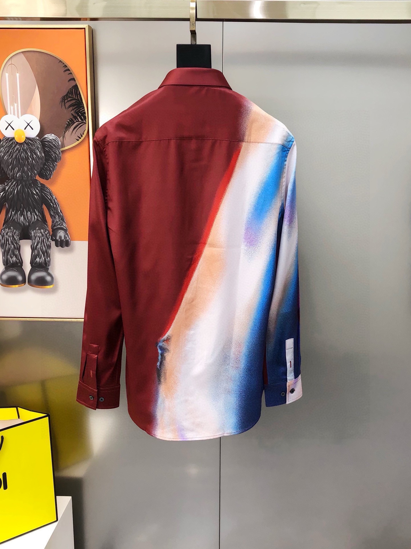 “McQueen New Men’s Long-Sleeved Shirts: Co-selling High-Spect Digital Print Design” - 图片 2
