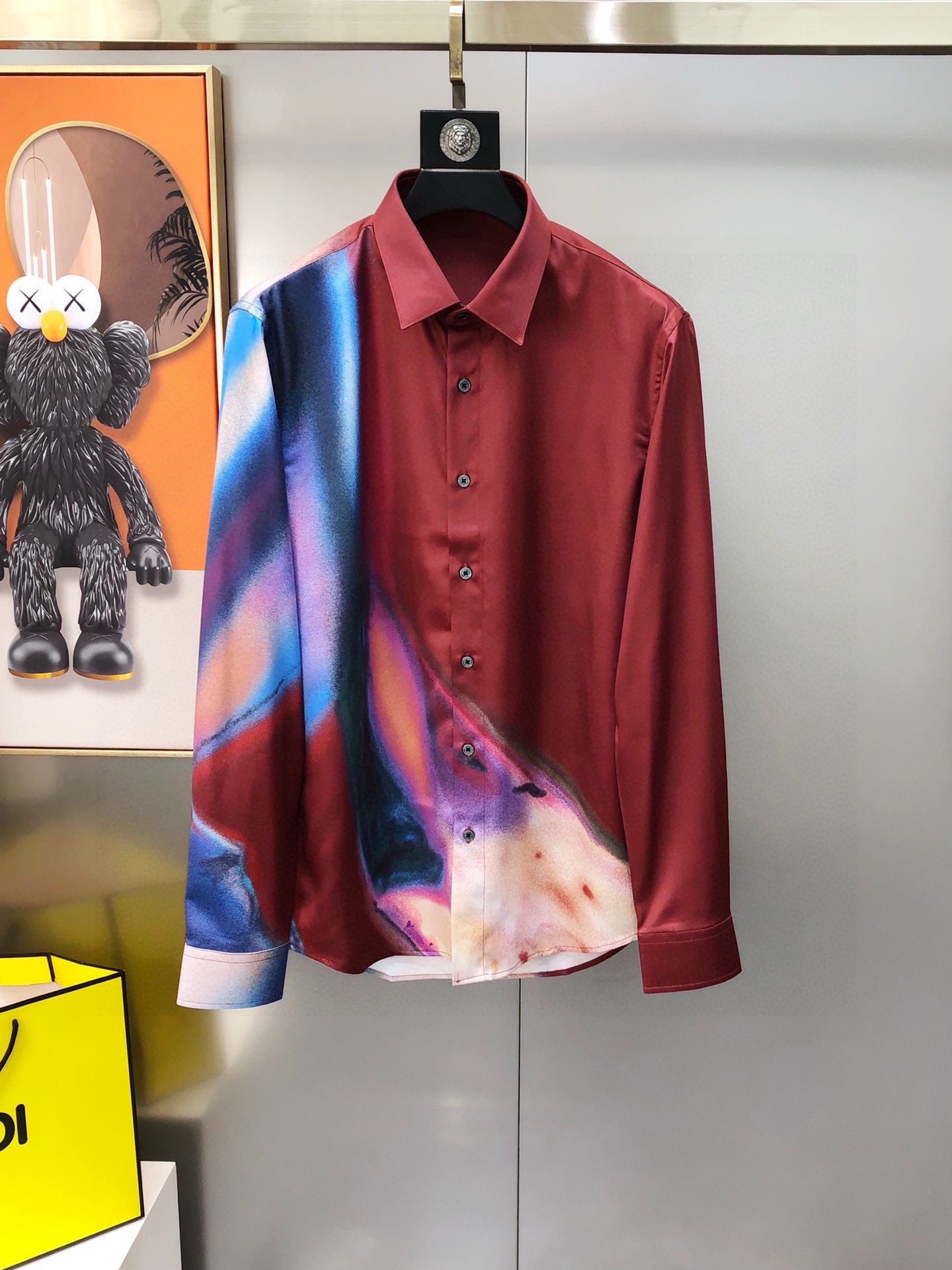 “McQueen New Men’s Long-Sleeved Shirts: Co-selling High-Spect Digital Print Design”