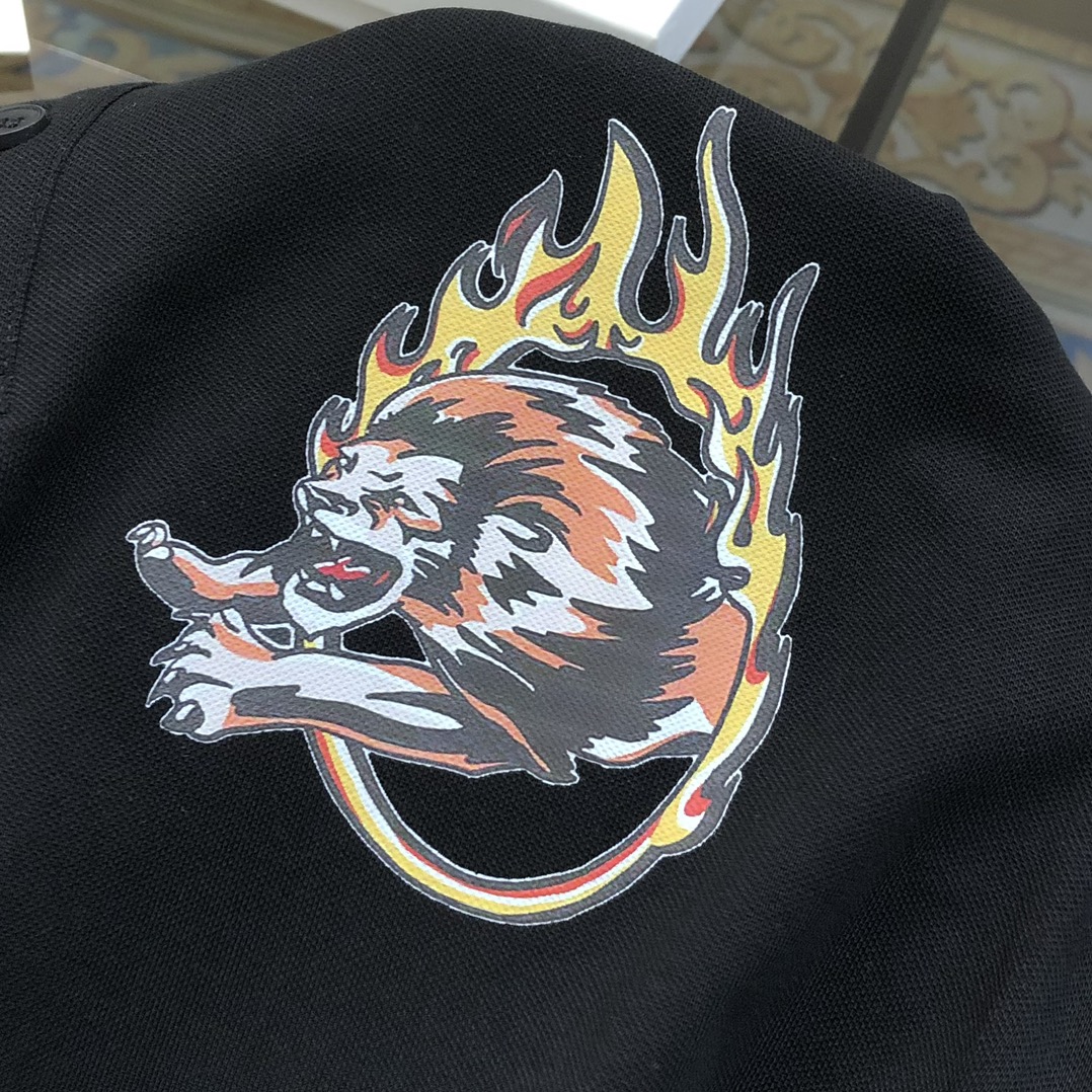 “Philip Prynne’s High-Quality Men’s T-shirts with Gel Logo Design and Silk-Rayed Cotton Fabric” - 图片 7