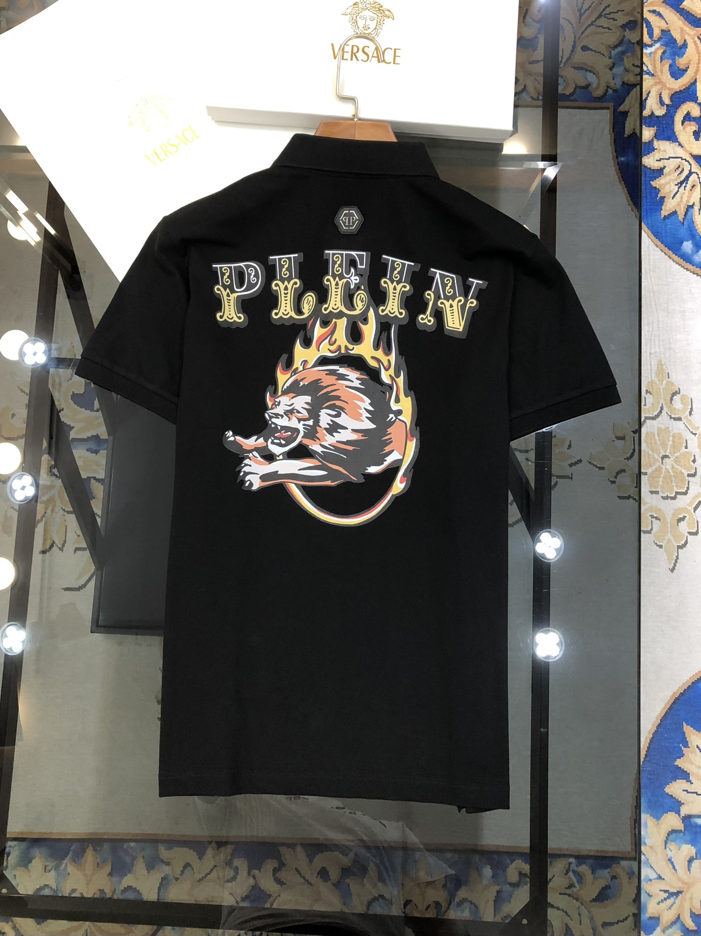 “Philip Prynne’s High-Quality Men’s T-shirts with Gel Logo Design and Silk-Rayed Cotton Fabric” - 图片 9