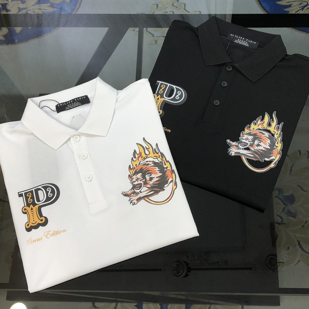“Philip Prynne’s High-Quality Men’s T-shirts with Gel Logo Design and Silk-Rayed Cotton Fabric”