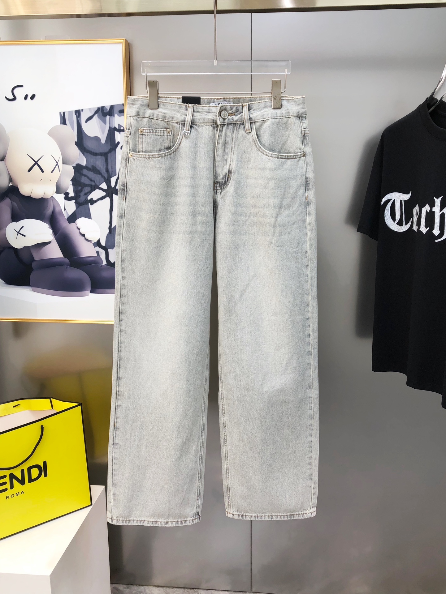 Givenchy Spring/Summer 2025 Men’s Collection: High-End Custom Fashion with Original Design - 图片 2