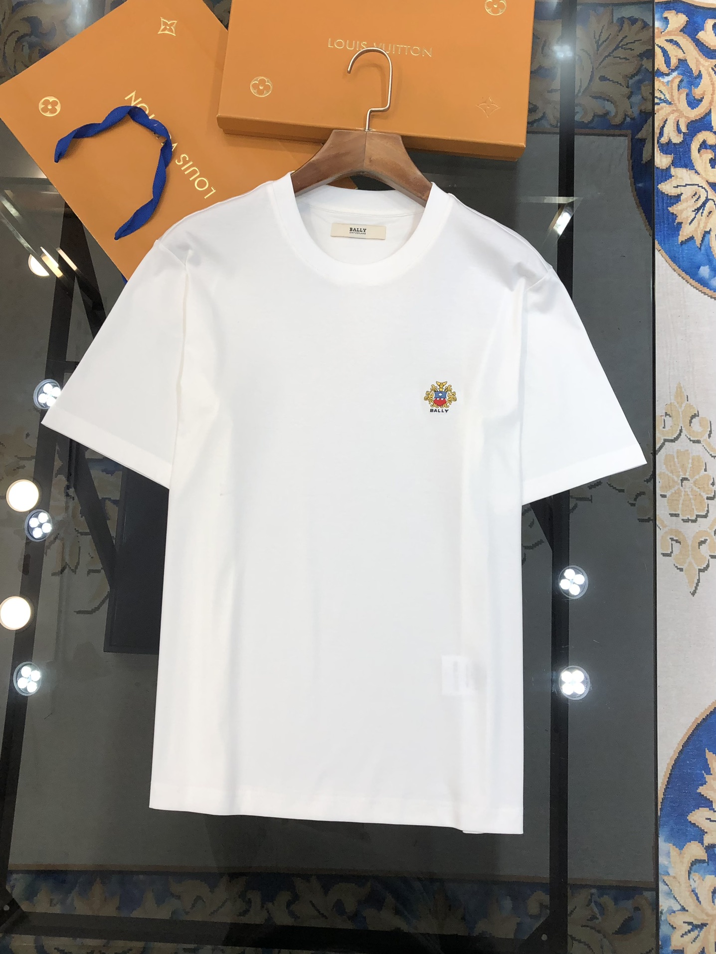 High-End Custom T-Shirts with Embroidery Logo Designs for Spring/Summer 2025 - 图片 2