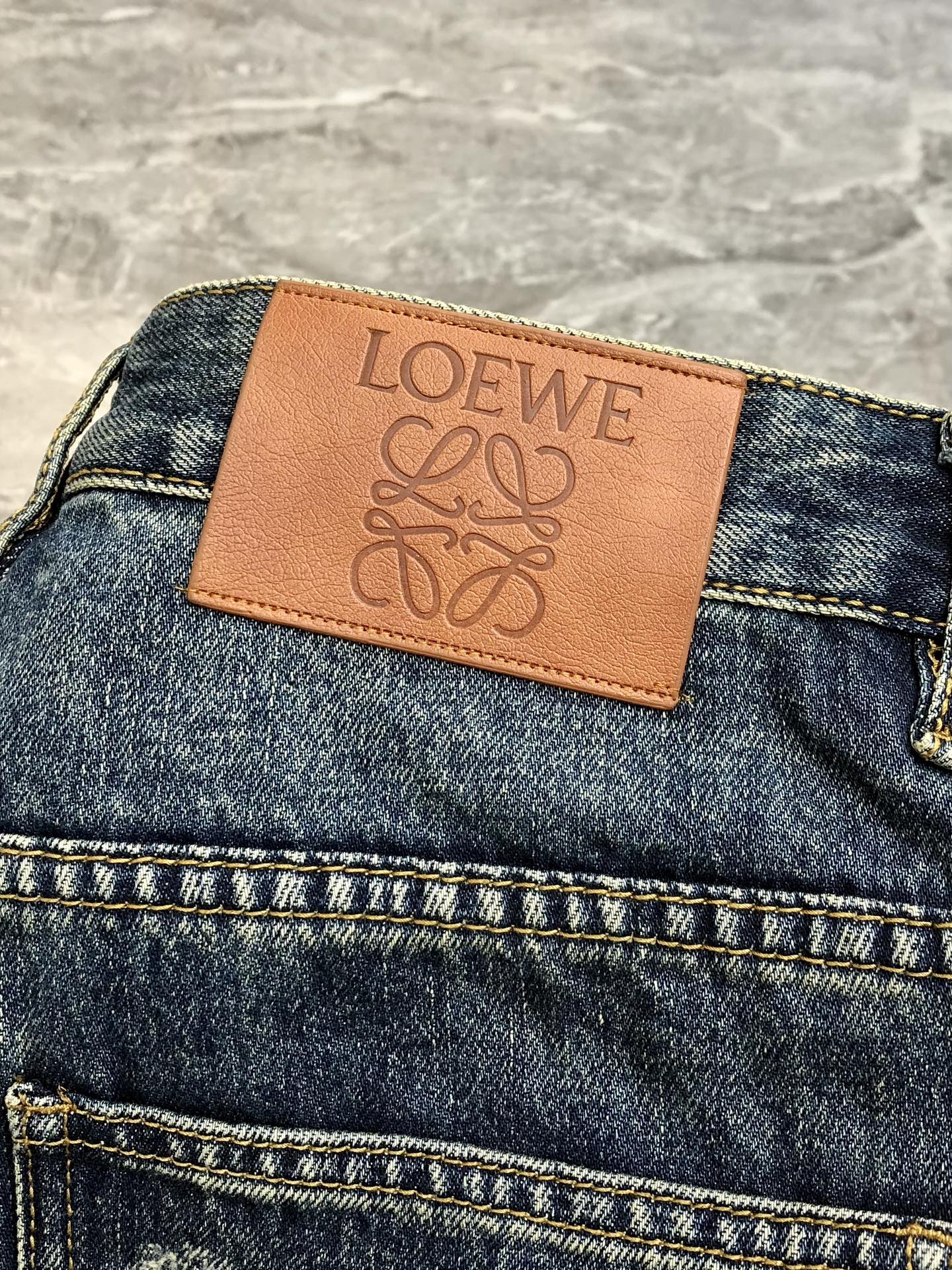 2025 Spring-Summer Man-Cracker Jeans: High-End Custom Fashion with Unique Logo Embroidery - 图片 8