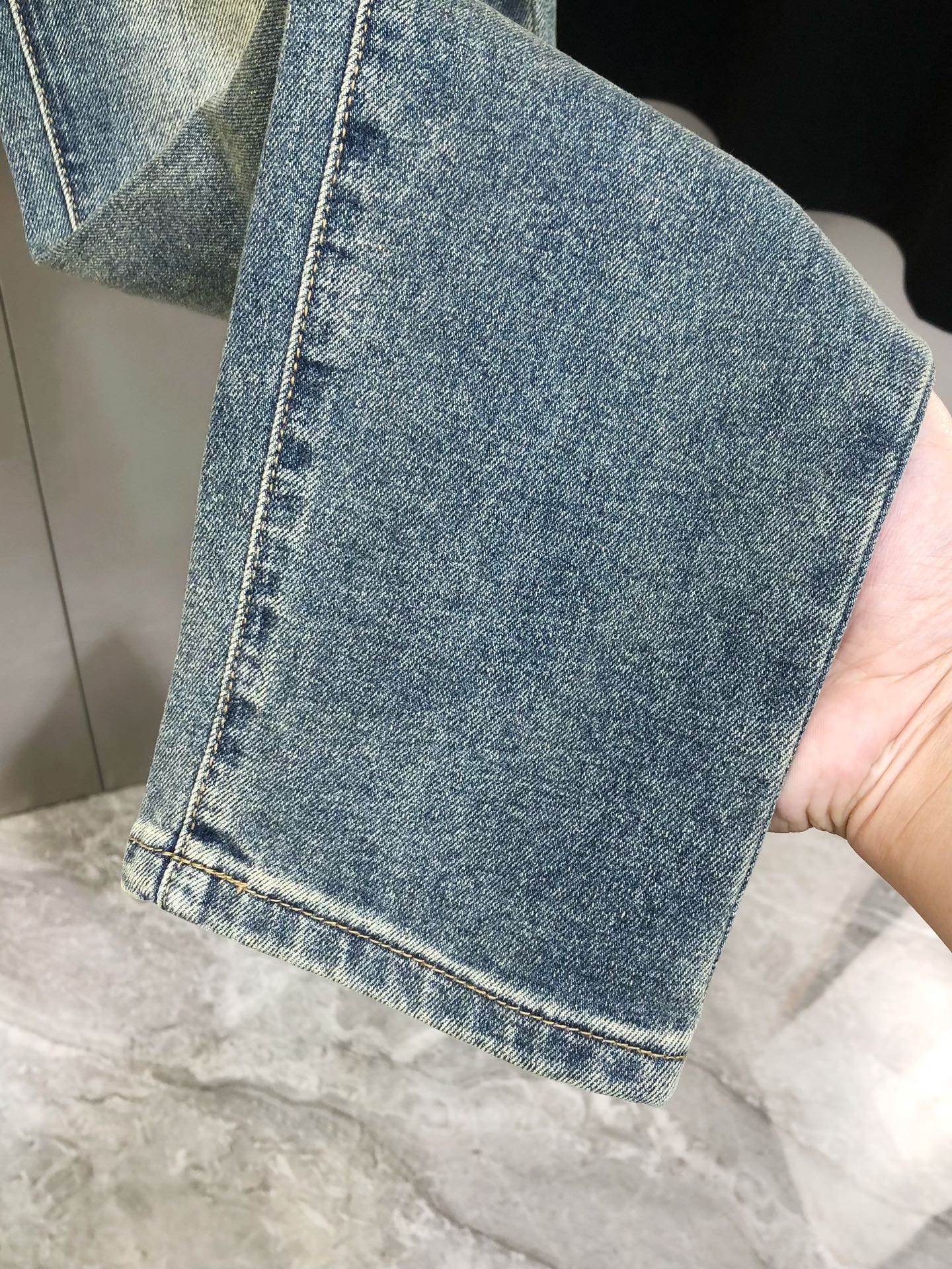 High-End Custom Versace Shorts for Summer 2025: Exquisite Design and Quality - 图片 9