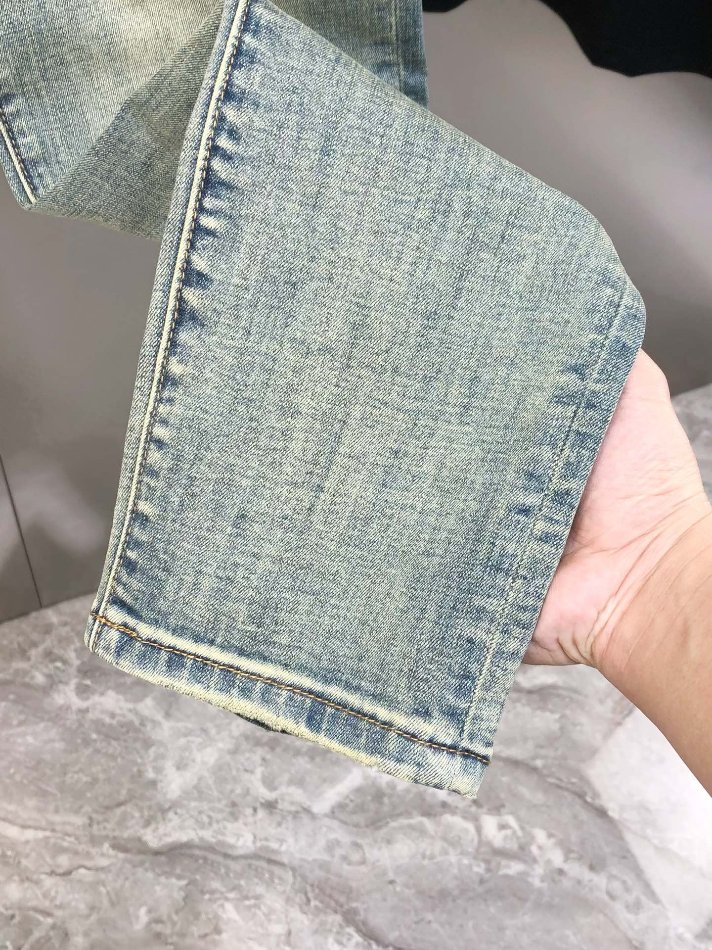 YSL P528 Santa Roland New Spring Screen Scene Search Stock Scrap. - 图片 9
