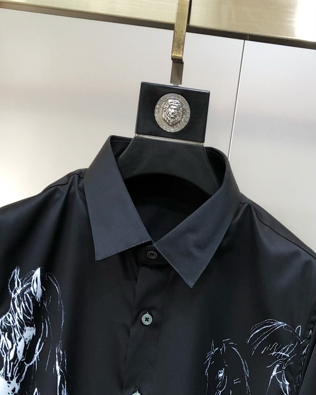 H*rmes Men's Casual Long Sleeve Shirt with Horse Print - High Fashion 6 i1750681542 1803 4