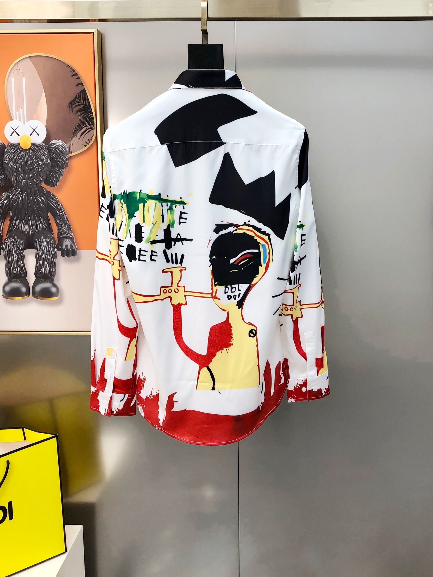 High-Quality Men’s Long-Sleeve Shirt with Modern Design and Custom Fabrics - 图片 2