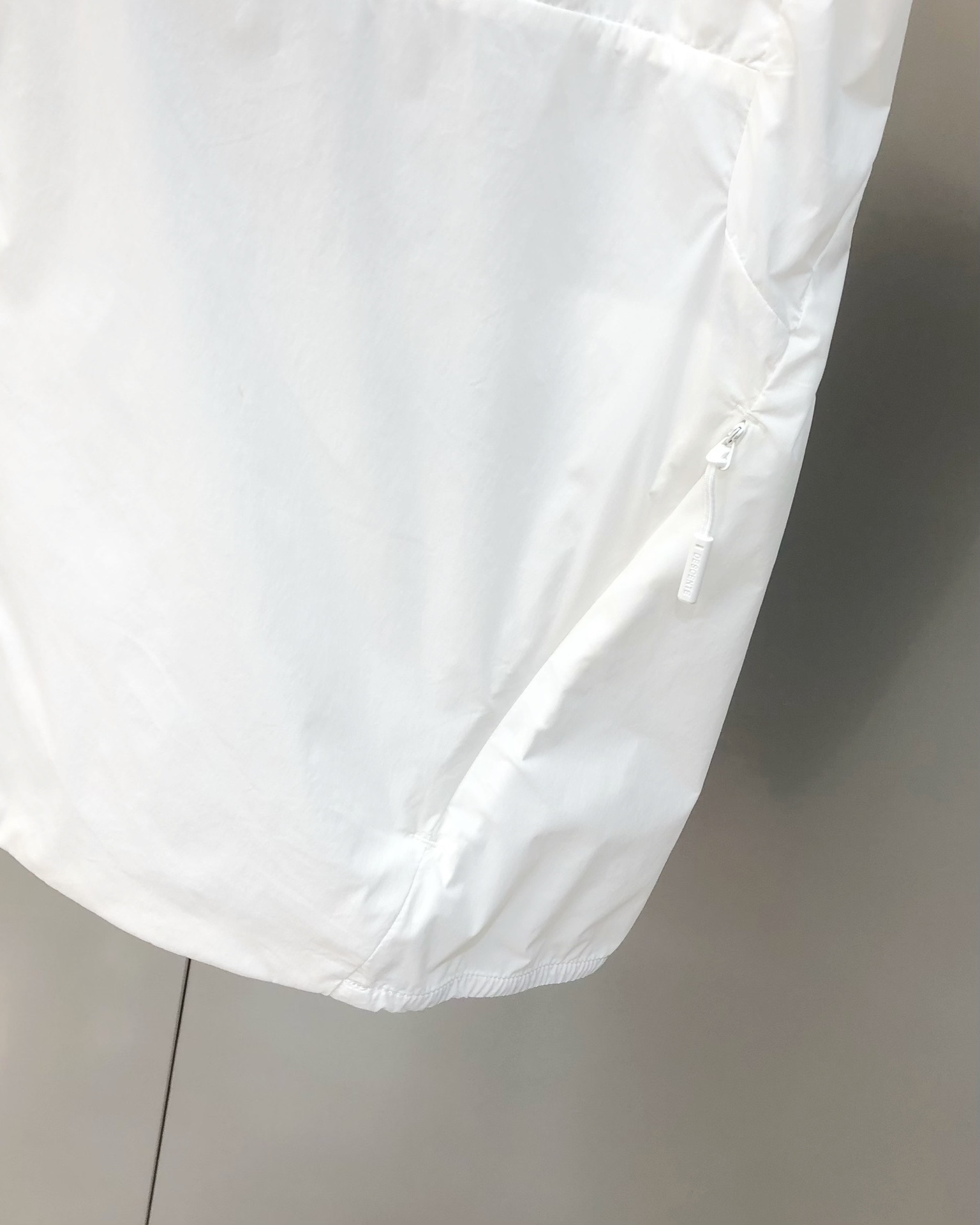 “High-End Hood Coats for Summer 2025: Stylish, Sunscreen-Proof, and Comfortable” - 图片 9