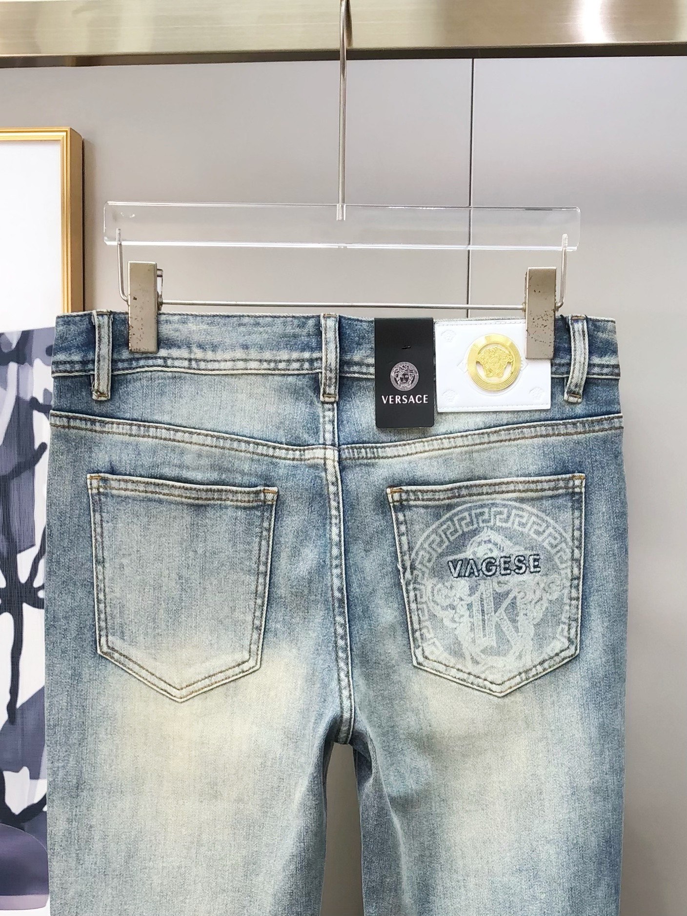 Versace Van Sage Spring/Summer 2025 Men’s Fashion: High-Quality Custom Jeans and Accessories - 图片 5